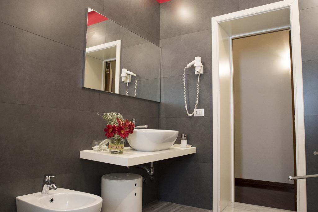 B&B Domus Garibaldi Salernes Extérieur photo