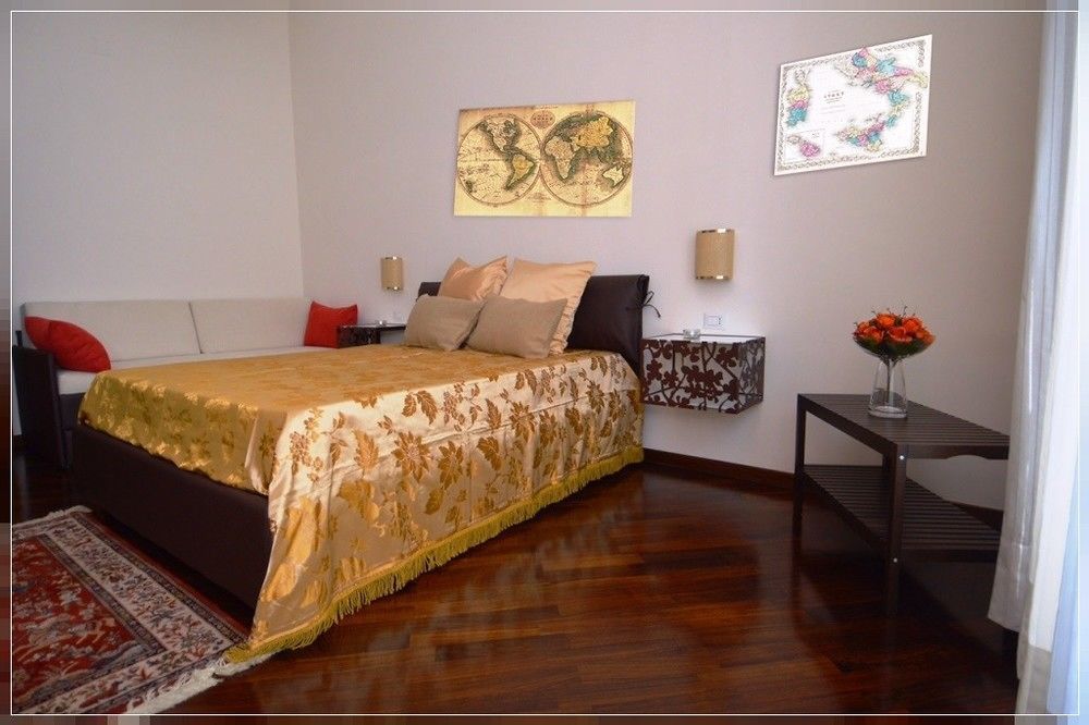 B&B Domus Garibaldi Salernes Extérieur photo