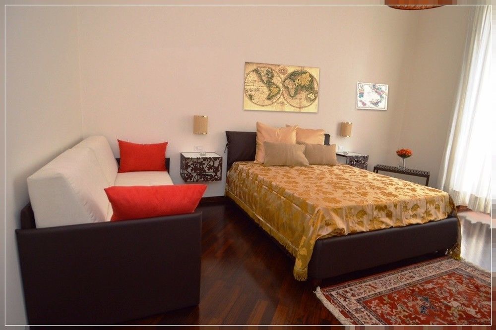 B&B Domus Garibaldi Salernes Extérieur photo